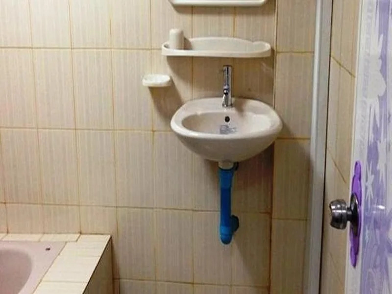 Daddy's Home Hotel