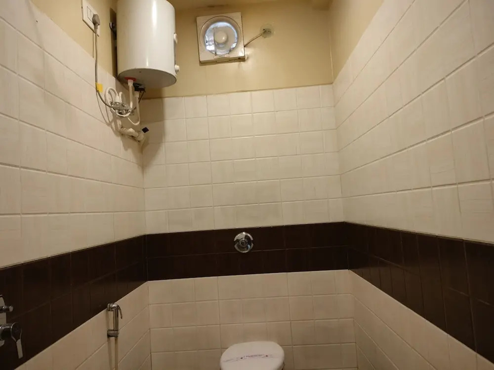 HOTEL BINAPANI Deluxe 1
