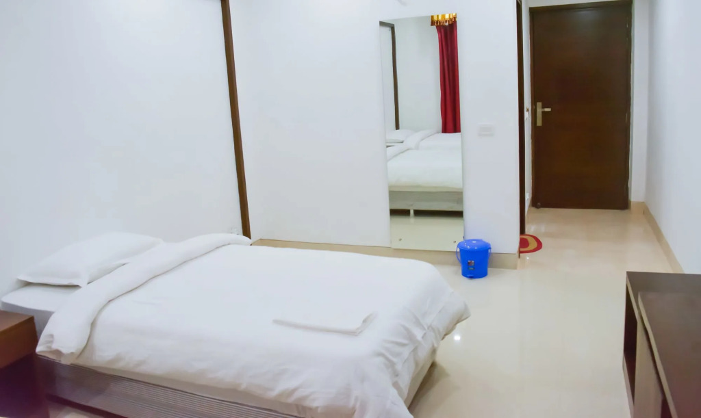 Hotel Seven Inn Bodhgaya