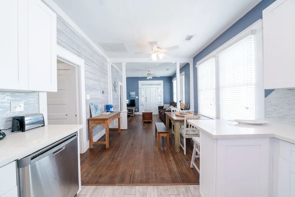 Out Of The Blue 2 Bedroom Home