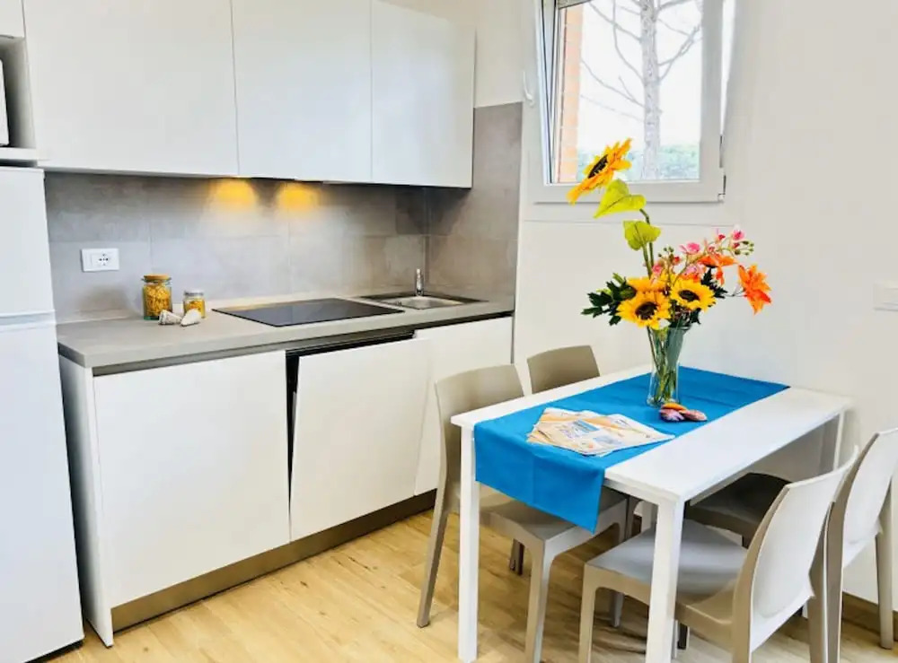 Comfy Apartment With Balcony