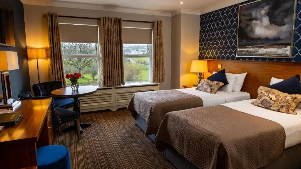 The Lakeside Hotel & Leisure Centre