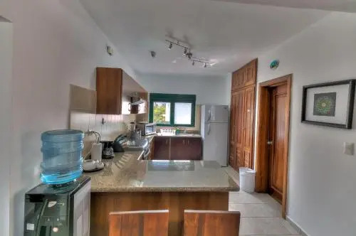 Oceanfront 3 Bdr Apt L202
