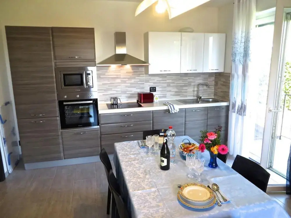 Margo 2 Apartment With Lake View