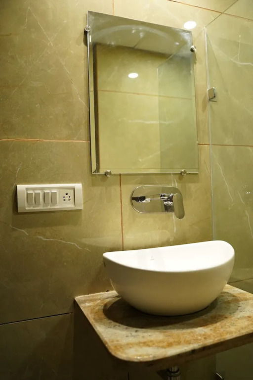 Hotel Anand Empire Near New Delhi Railway Station