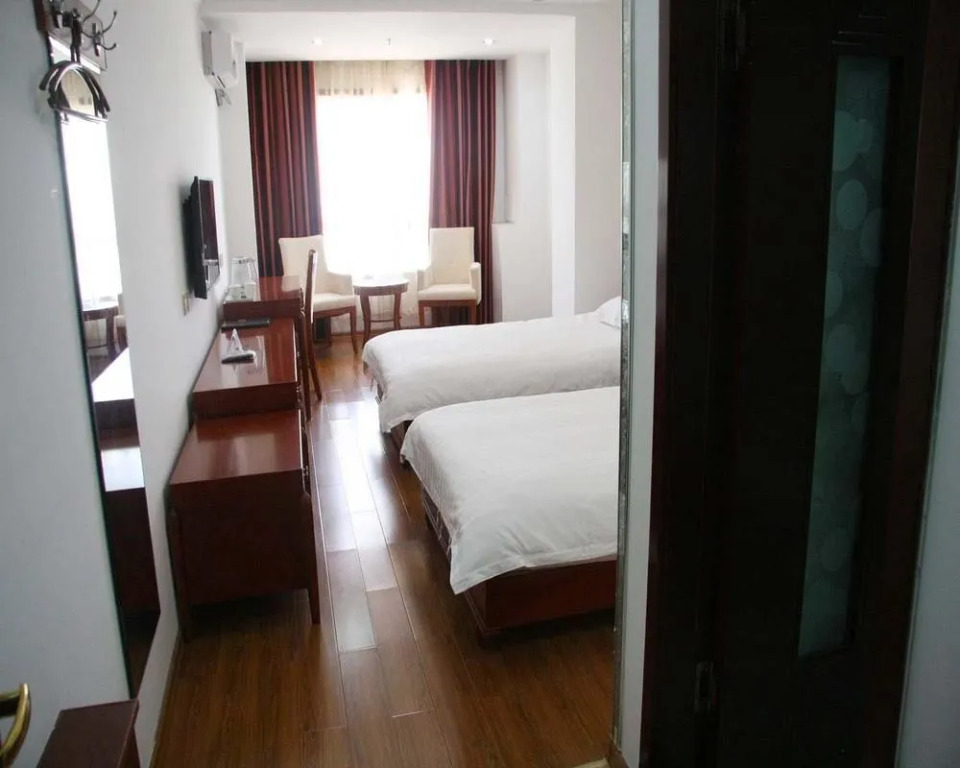 Handan Kailin Business Hotel