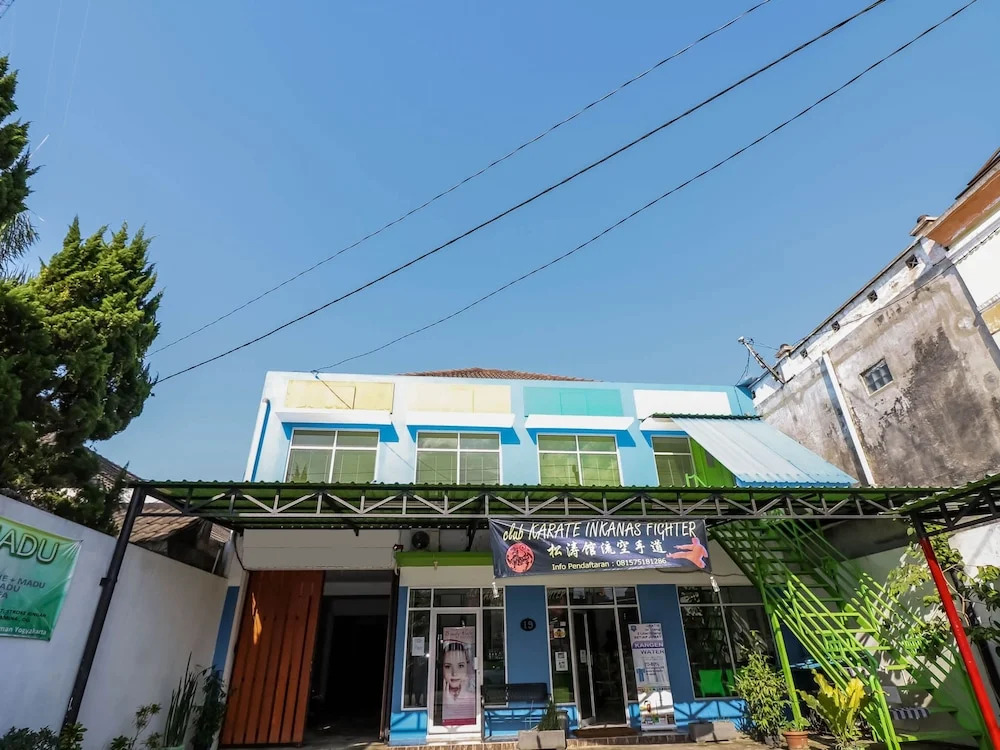 Nida Rooms Tajem 19 Sambi Sari Sleman