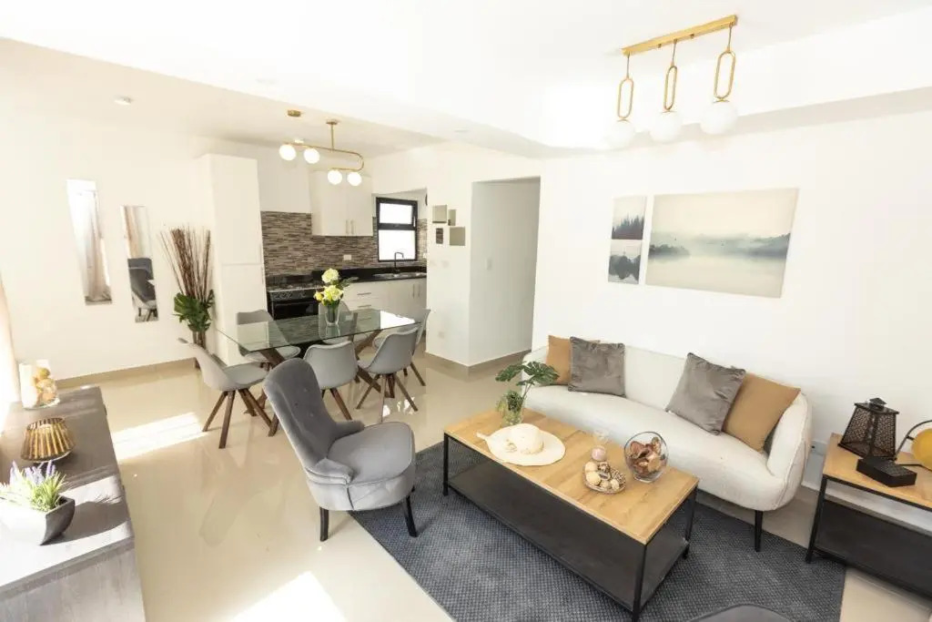 L&;M Brand new Luxury Villa relax and feel comfortable