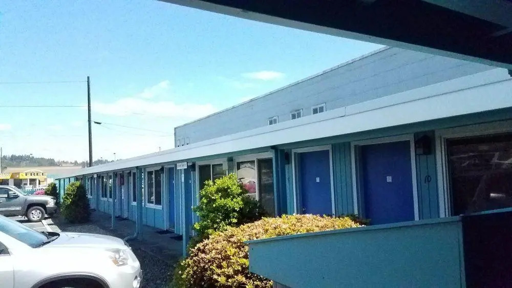Southsider Motel