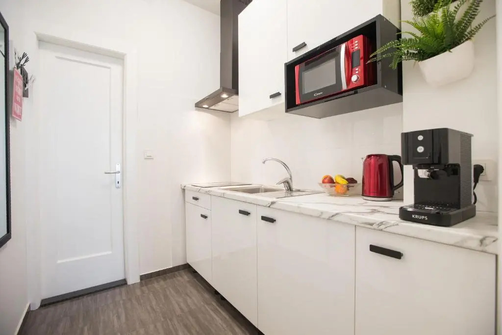 Angela Luxury Studio Apartment