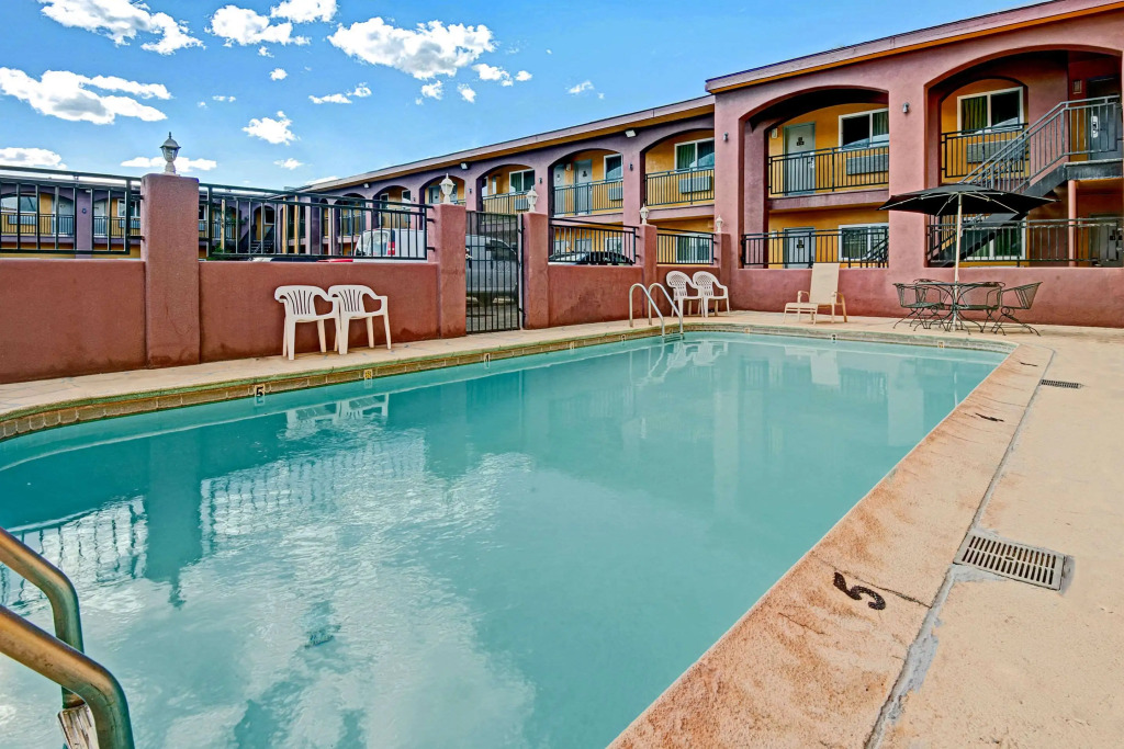 Garner Hotel Albuquerque Airport by IHG