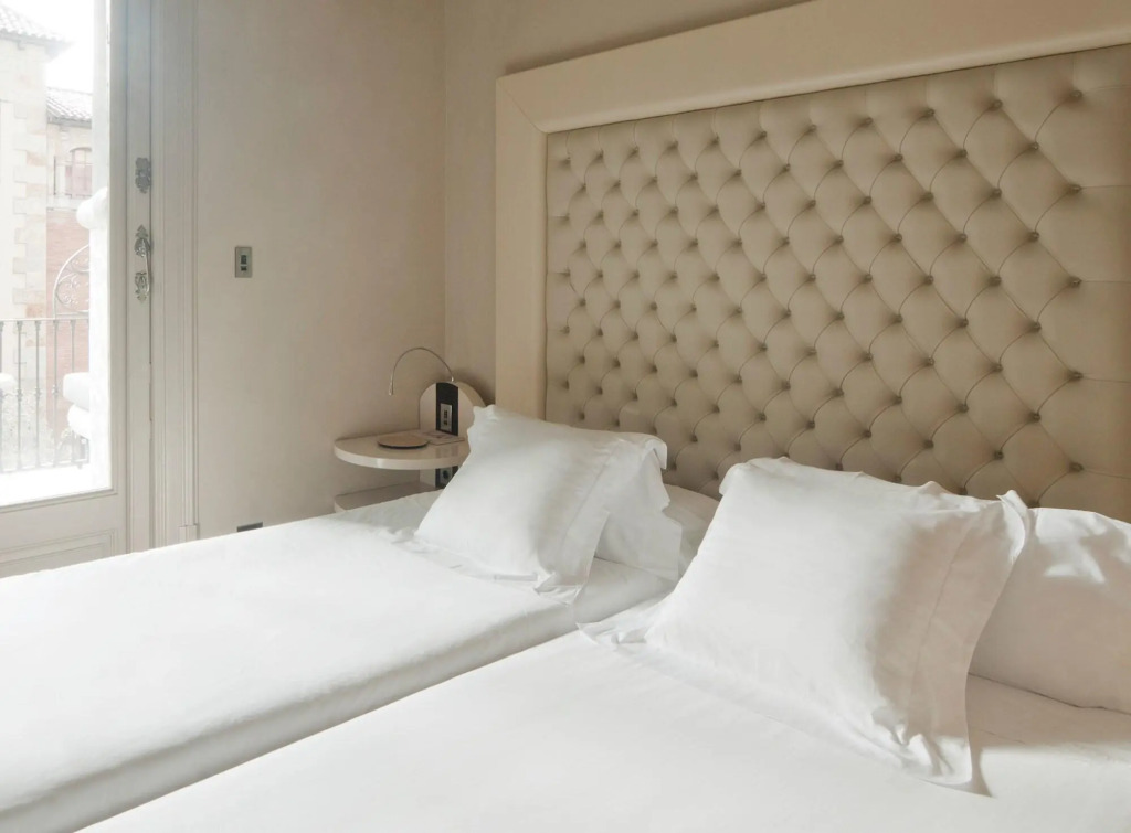 El Palauet Modernist Suites Barcelona