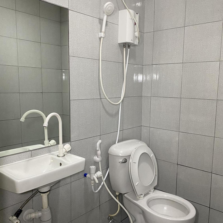 DG Budget Hotel Salem