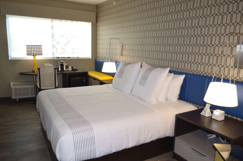 GLō Best Western Tulsa-Catoosa East Route 66