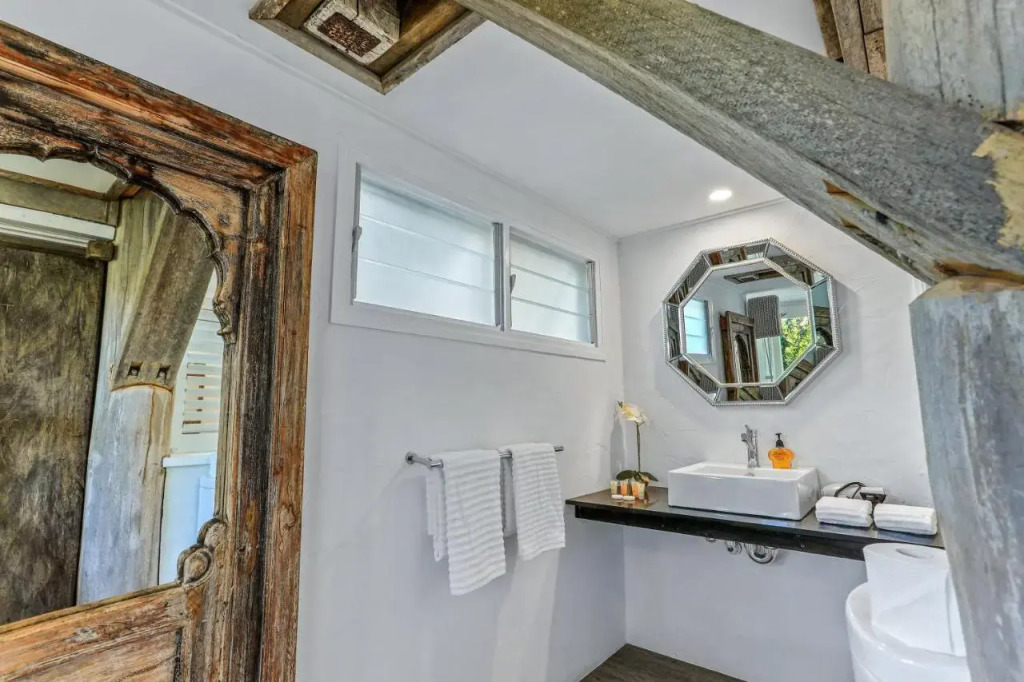 Balinese Beach House, Sunshine Beach