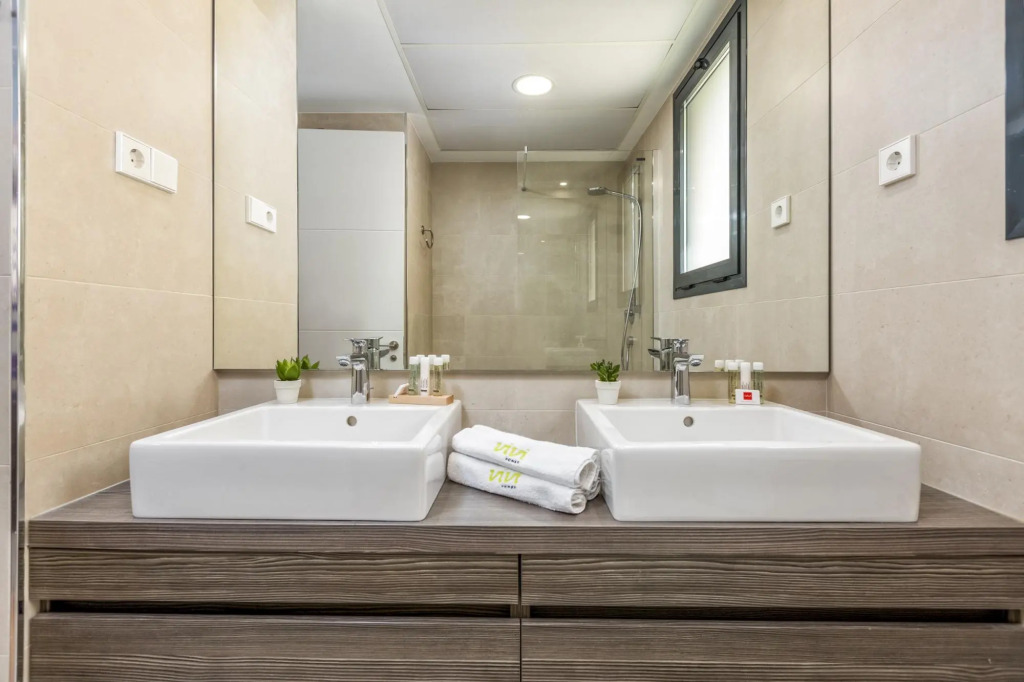 Boa in Fuengirola with 3 bedrooms and 2 bathrooms