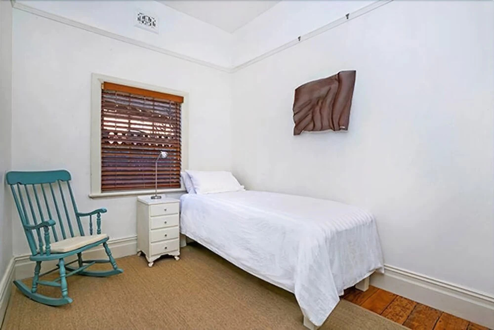 The Apartment Service FAB05