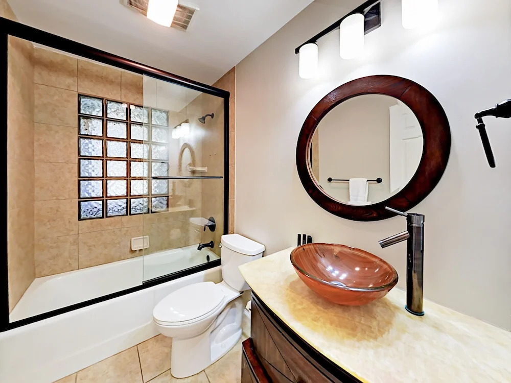 70 Shipyard Condo #160 2 Bedrooms 2 Bathrooms Condo