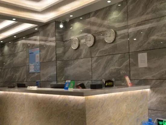 Tonghai Yunshang Impression Theme Hotel