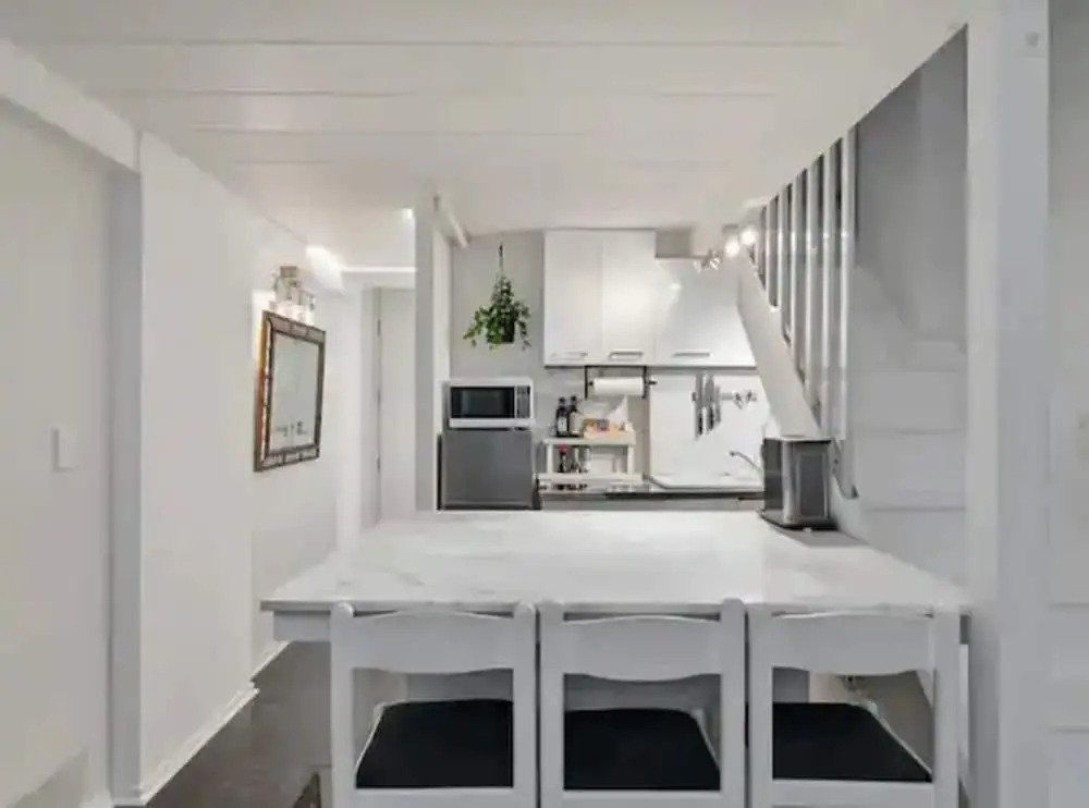 Stylish Loft Apt in CBD w/ King Bed I Zodiak Stays