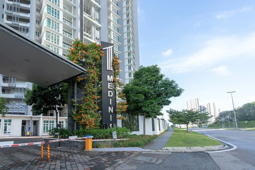 OYO Home 89731 Amazing 1br 1medini