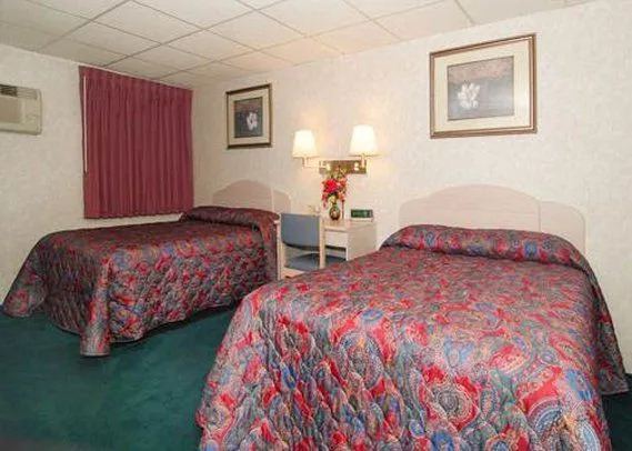 Quality Suites Alexander Inn