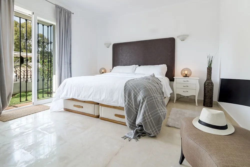AP169 - Comfortable 2 bedroom apartment