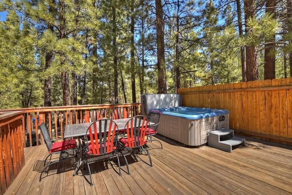 038 - Happynest Cabin
