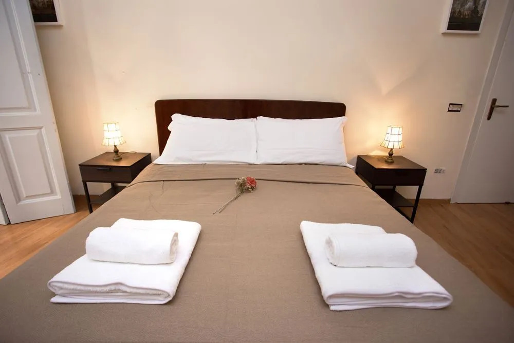 Apartment - Ciccone III BH 100