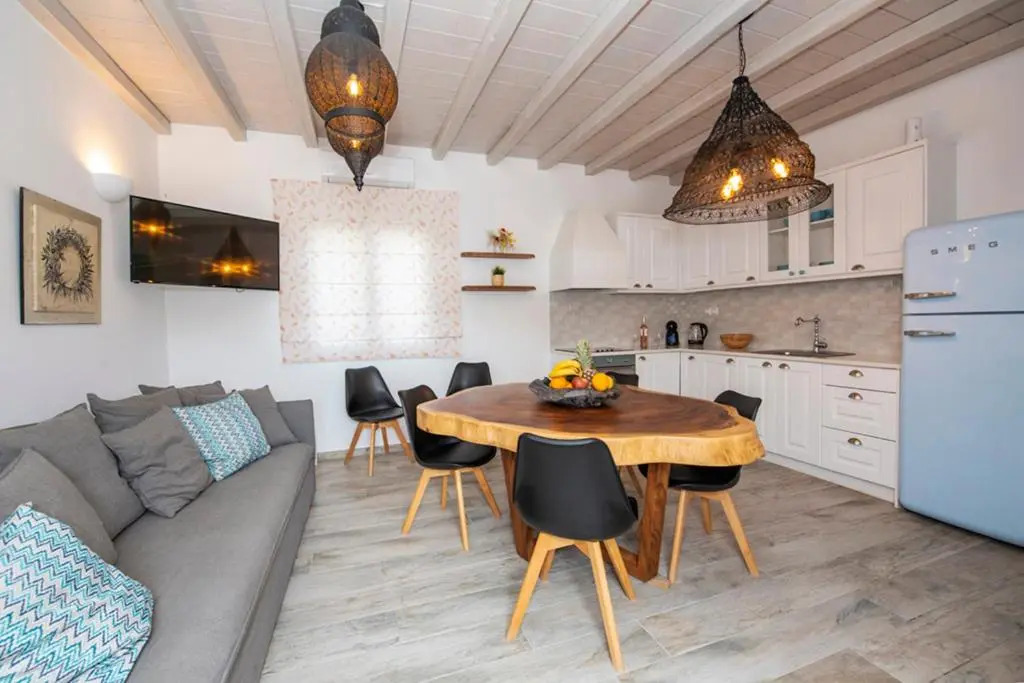 Villa Zaira by Opus