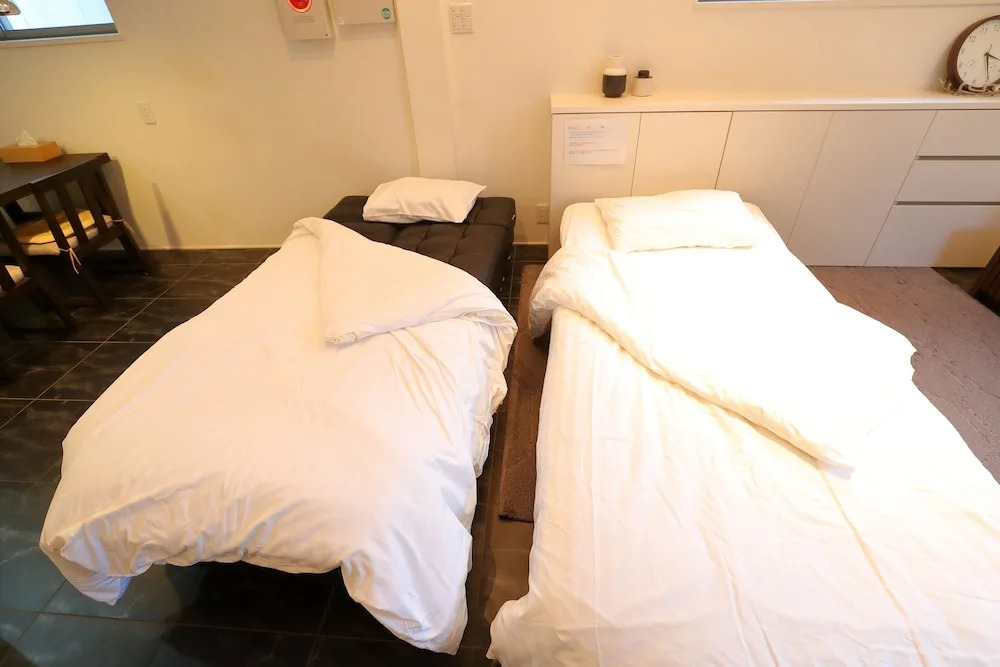 Kami-nakazato Guest House. 2min to Kami-Nakazato Sta. 10min to AKIHABARA Sta!