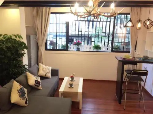 Old French Concession Old Lane Loft House