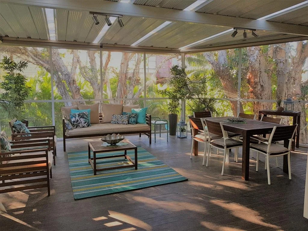 CHILL-OUT BEACH HOUSE - One Mile Beach