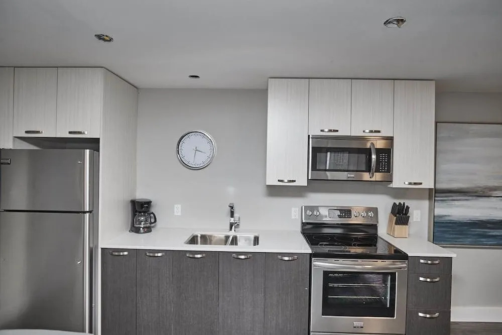 Clifton Hill Condo's