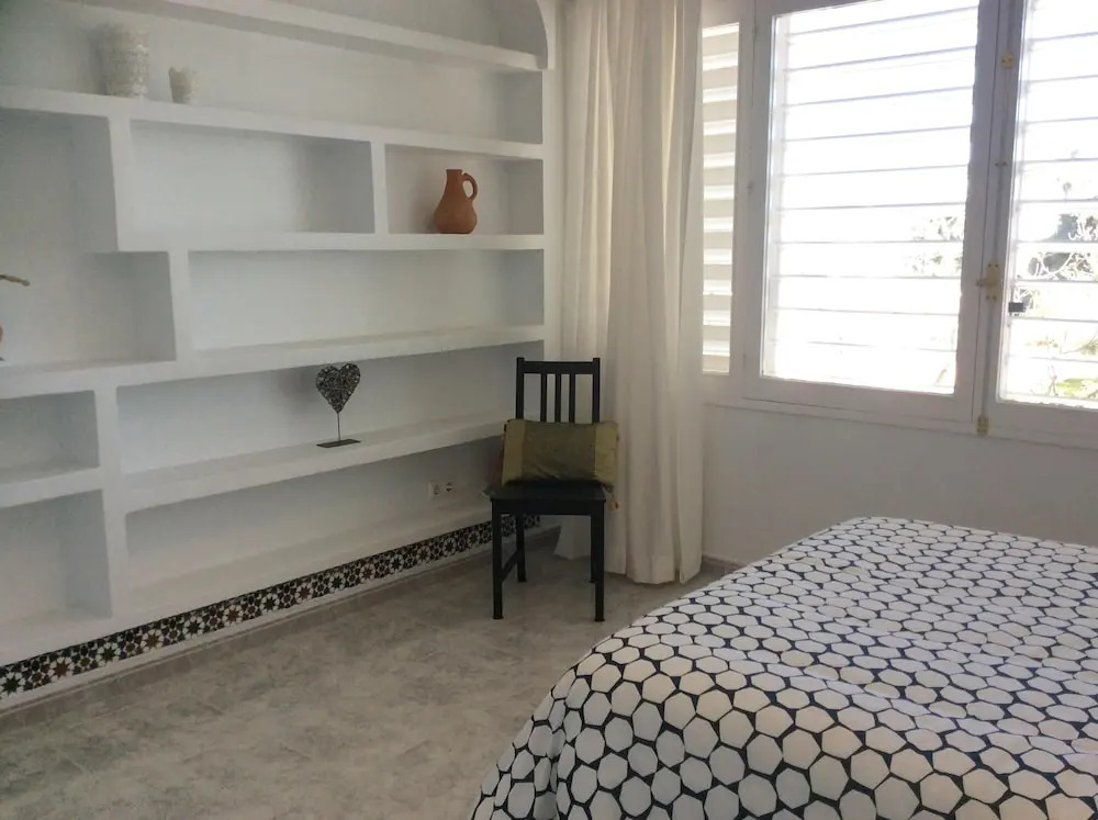 Del Parque Flats - Guadalmar