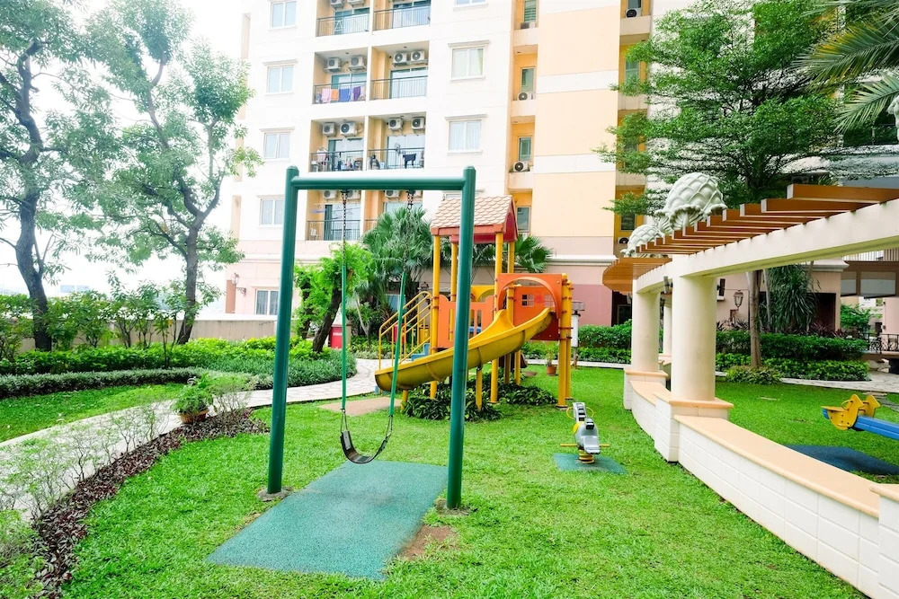 Pleasant Studio Apartment at City Home MOI