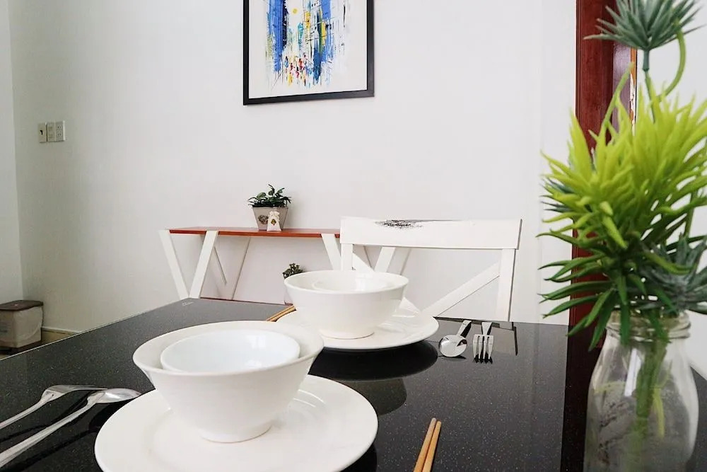 M-H Apartment Hotel