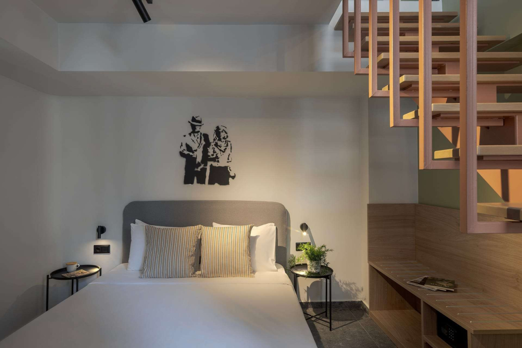 Bonnie Athens by Nin&Bau
