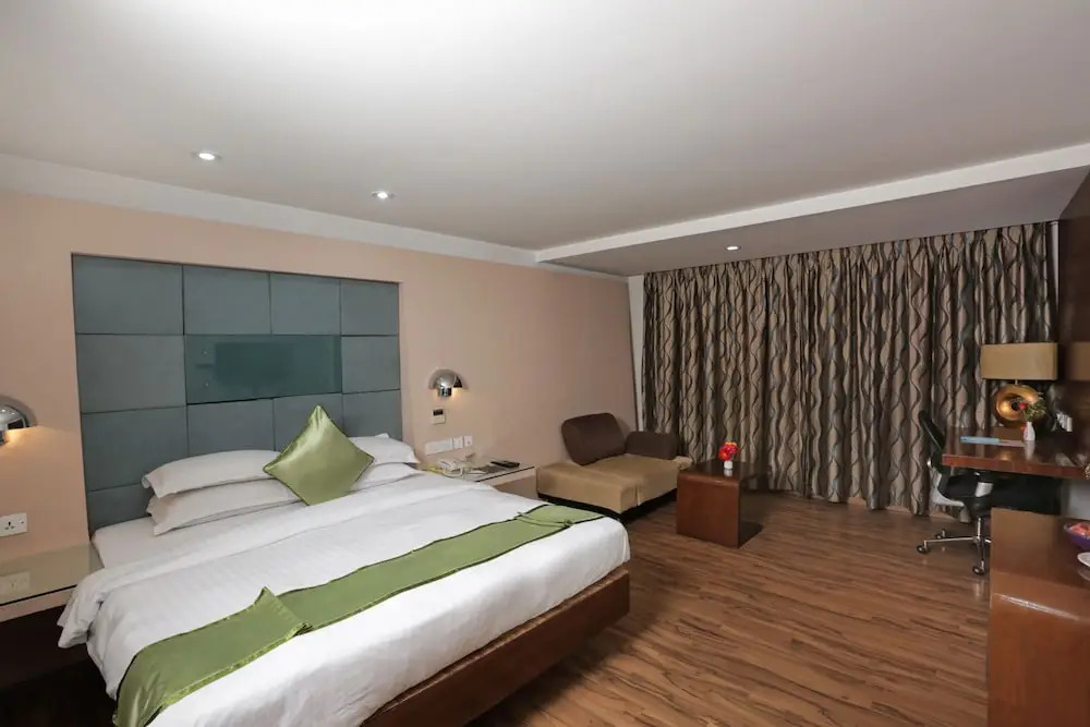 Hotel Trinity Isle