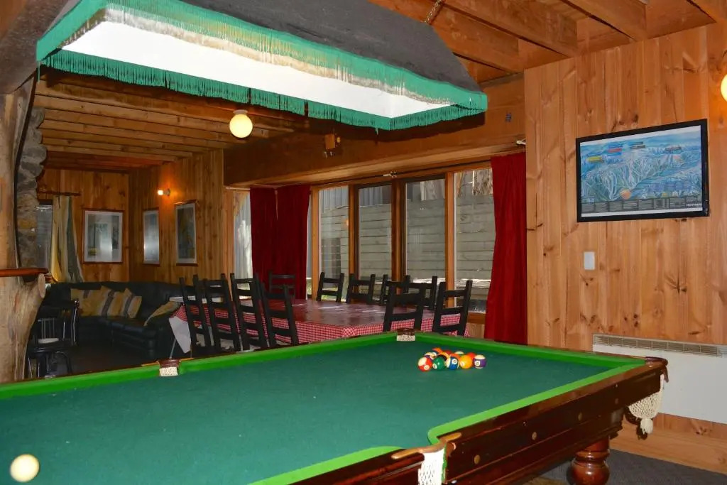 Snowdrop Lodge