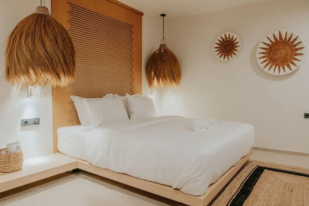 Somnus Suites