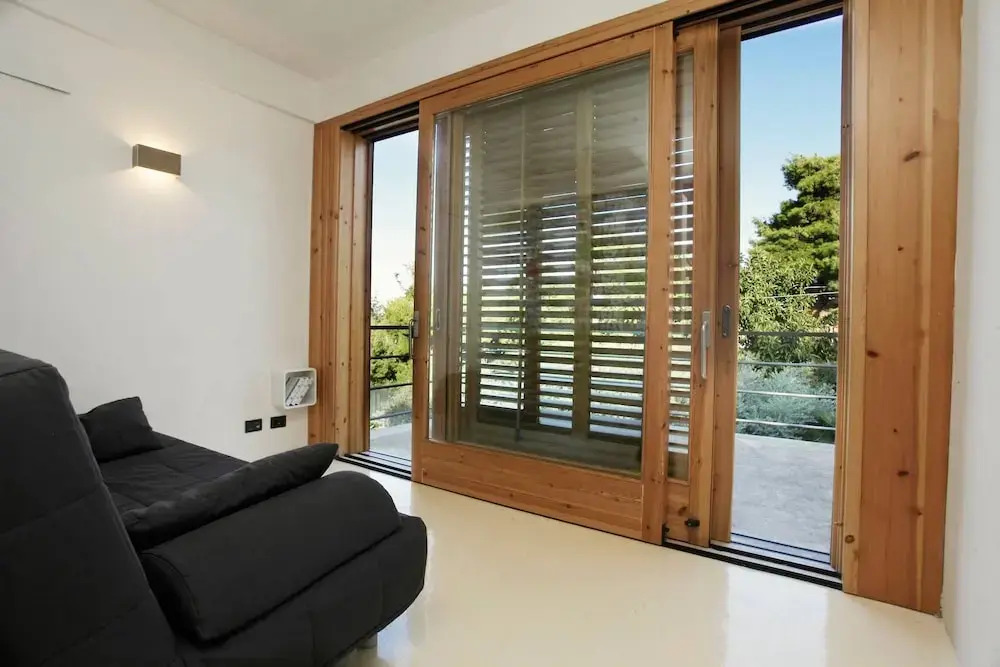 Whole Modern Villa With Pool And Near The Sea