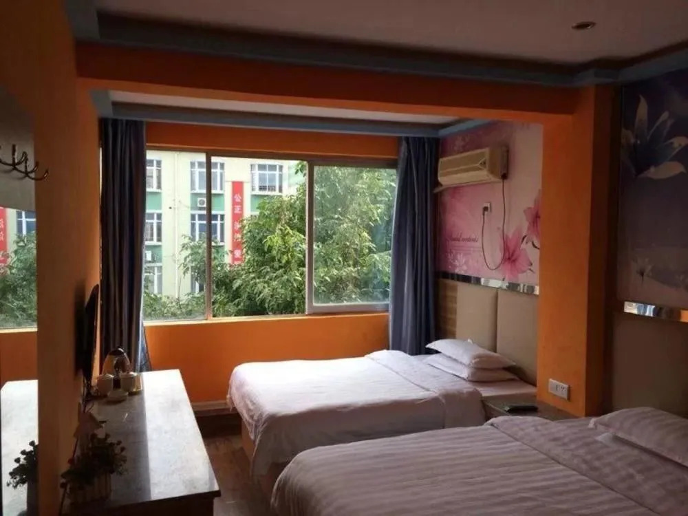 Sea fashion theme hotel