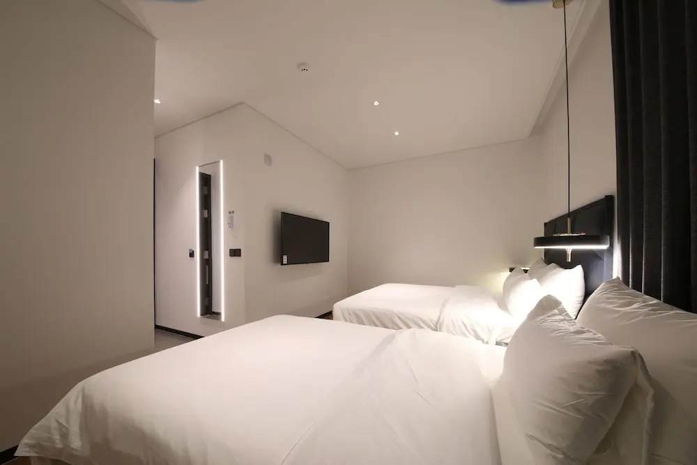 Neulpum Hotel