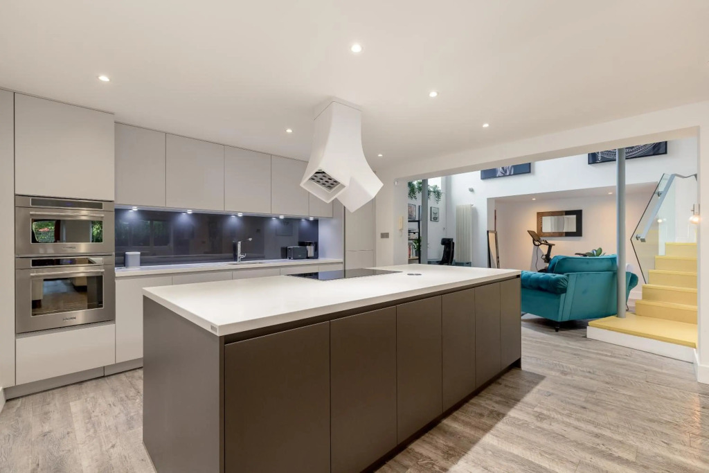 Luxury Architect Designed Apt 13 Mins to Royal mile