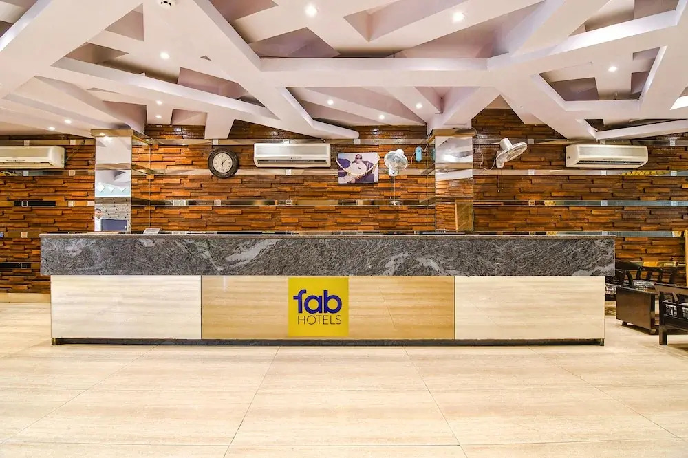 Fabhotel Shivani International