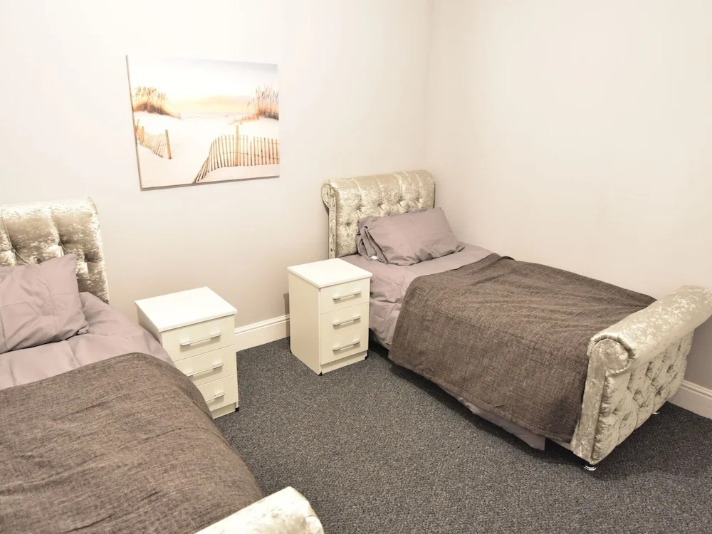 Spacious Holiday Home in Coventry near Coventry University