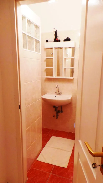 Apartment O utca