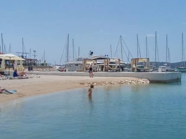 Apartments Porto Samaria