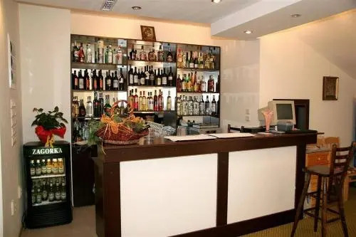 Family Hotel Elena